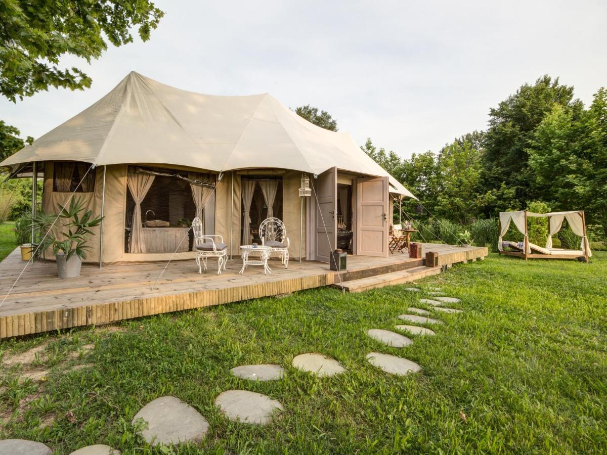 Glamping Canonici Di San Marco Мирано Номер фото